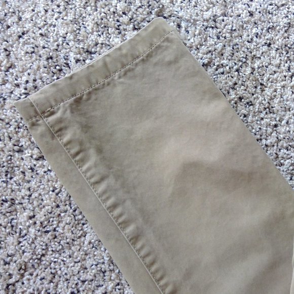 Gap Slim Fit Khakis Pants - Picture 9 of 13